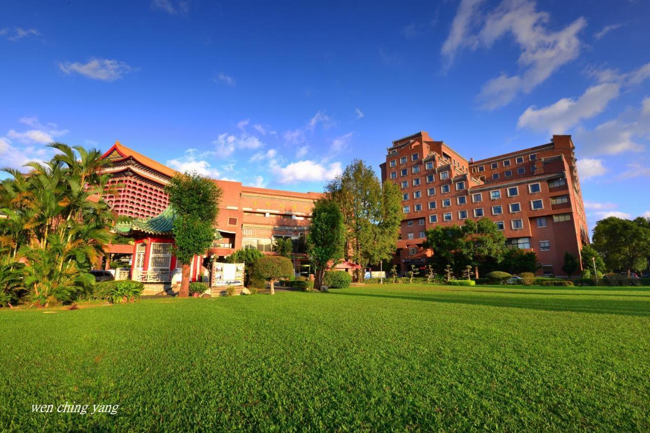 Chientan Youth Hotel Taipei Luaran gambar